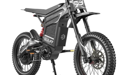 A BIBUFF GT600 elektromos dirt bike 7500W-tal és 823 950 Ft-ért: érdemes megvenni?