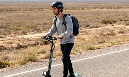 Halo Knight T108 Pro 2x3000W 60V 38.4Ah 95 km/h elektromos roller